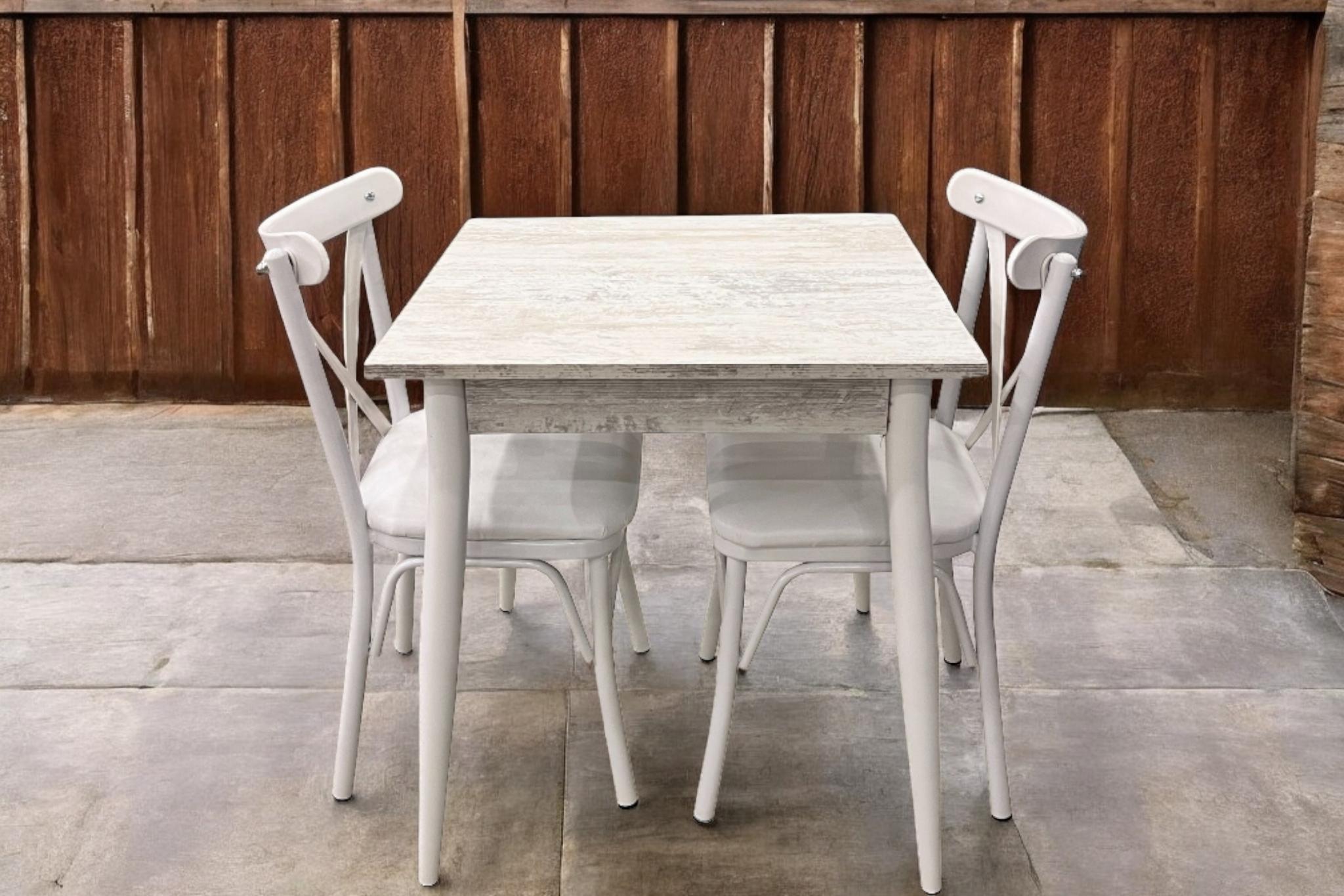 MENDEL MASA VE BAHAR ÇAPRAZ SANDALYE TAKIMI, KRİSTAL, 70X70